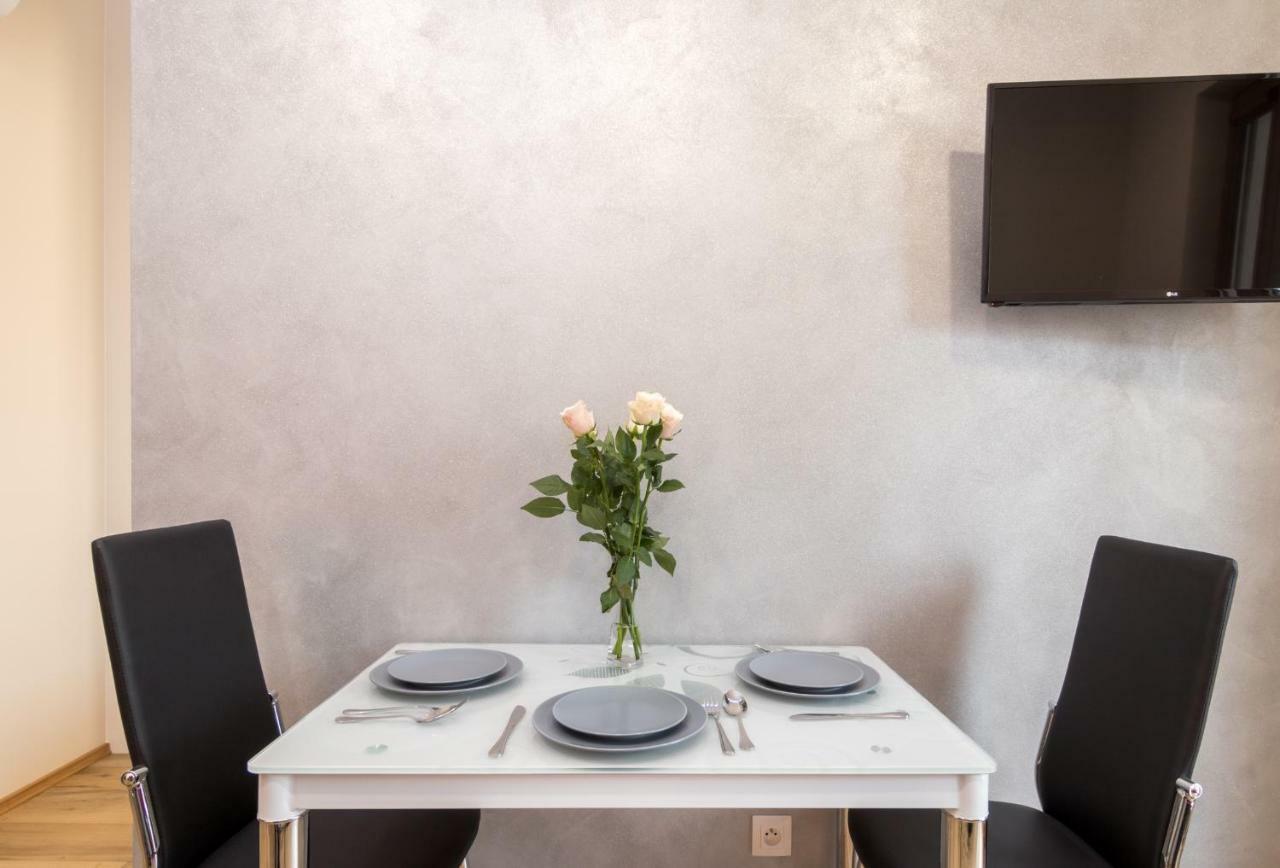 Angel Apartament Krasków Εξωτερικό φωτογραφία